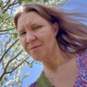 Meet your Posher, Alicia